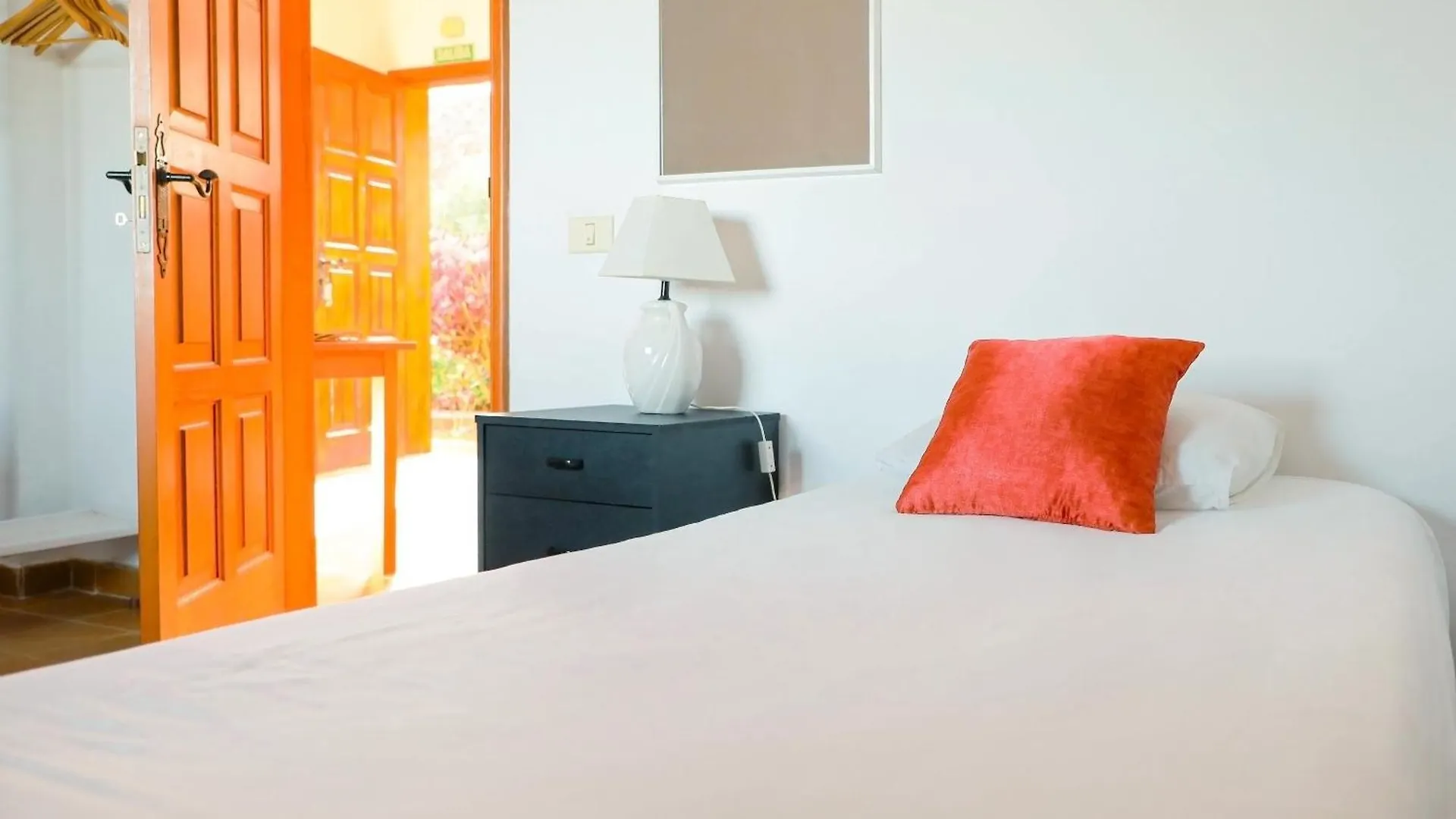 Casas-Bungalows Los Pajeros Brena Baja Holiday home